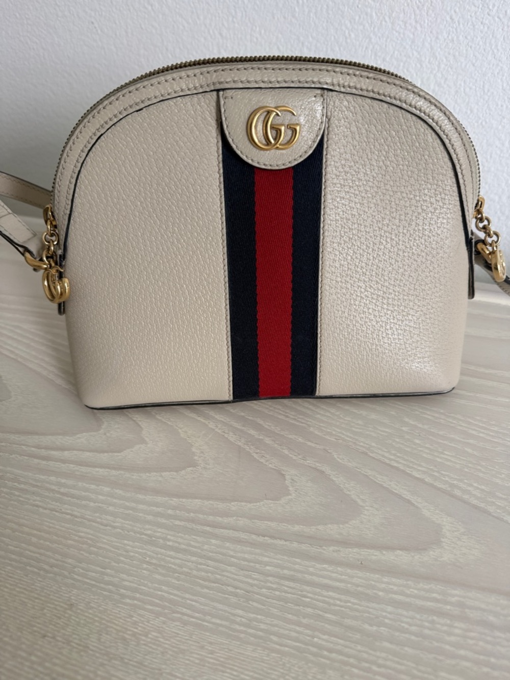 Gucci Cream Leather Crossbody Bag with Navy and Red Web Stripe